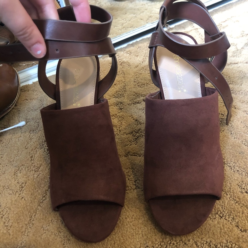 Chunky brown heels